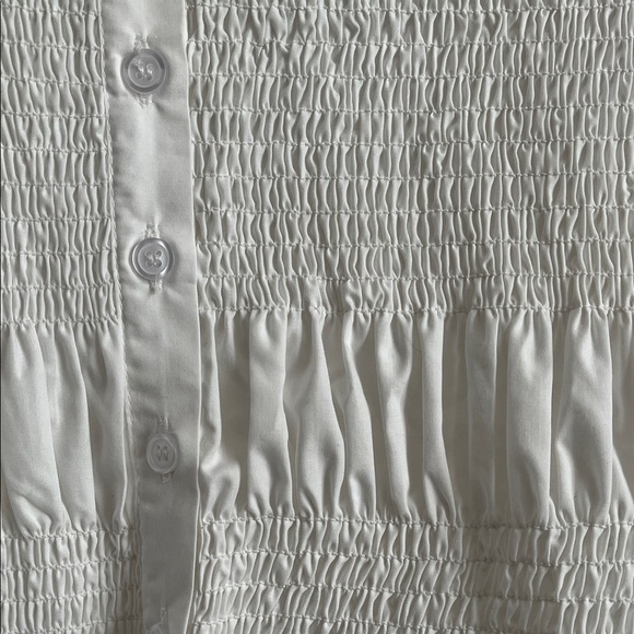 🤍HOST PICK En Saison NWOT White Smocked Blouse Puff Sleeve, Size M - Picture 4 of 11